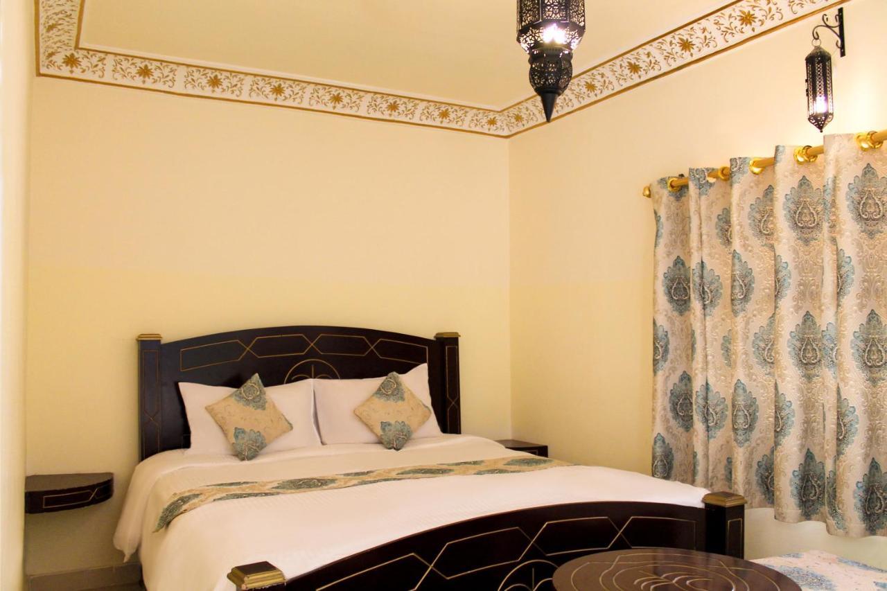 Hotel Golden Palm Oasis Fulayj al Masha'ikh Exteriér fotografie
