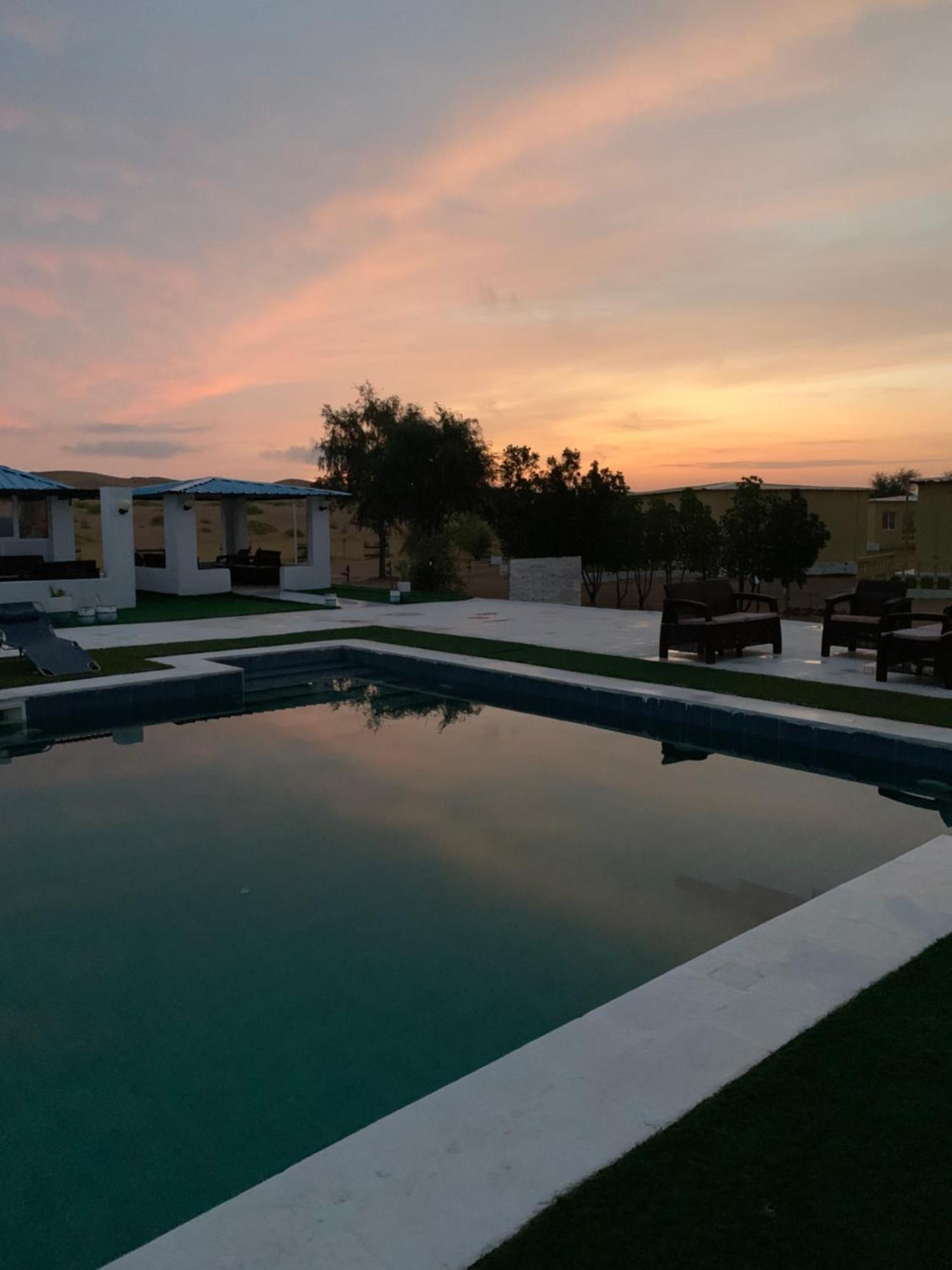 Hotel Golden Palm Oasis Fulayj al Masha'ikh Exteriér fotografie
