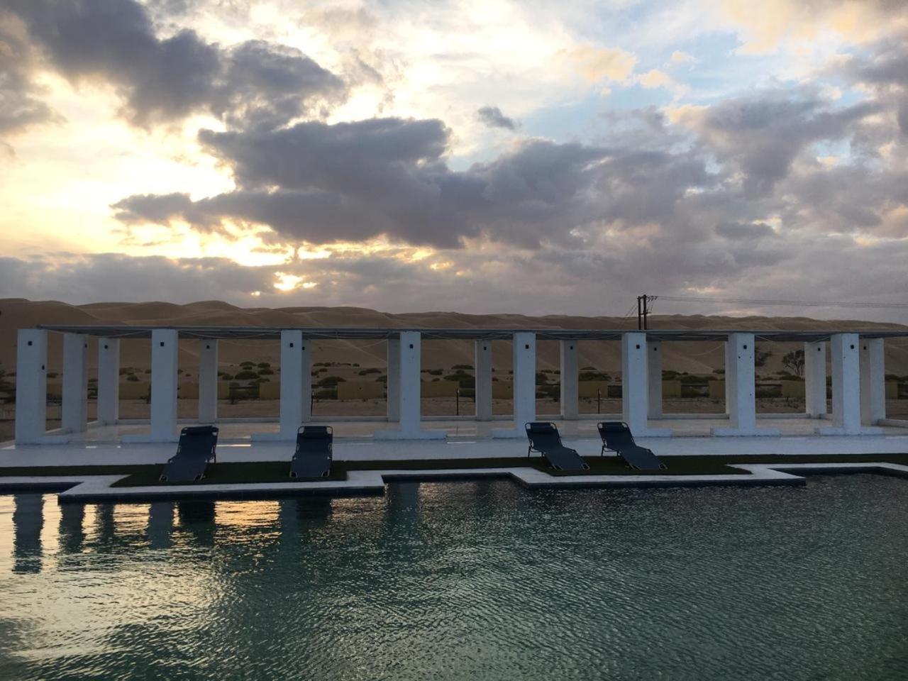 Hotel Golden Palm Oasis Fulayj al Masha'ikh Exteriér fotografie